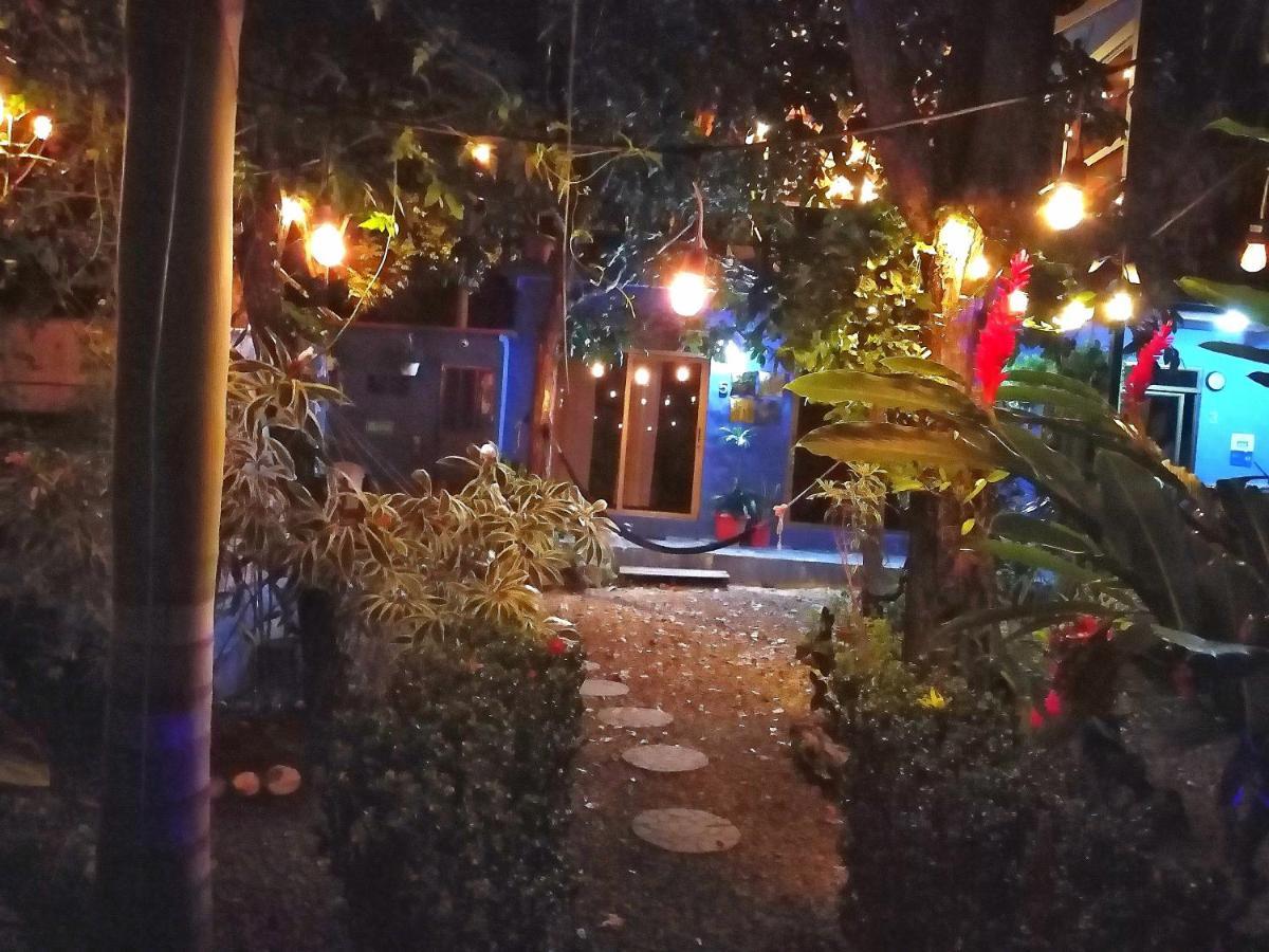 Gasthaus The Blue House Panama Chame Exterior foto